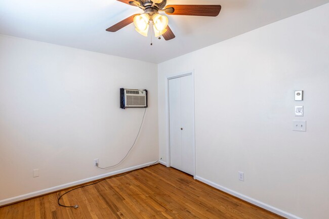 Building Photo - 223 Stribling Ave