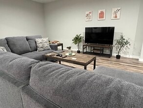 Building Photo - 124 Wake St