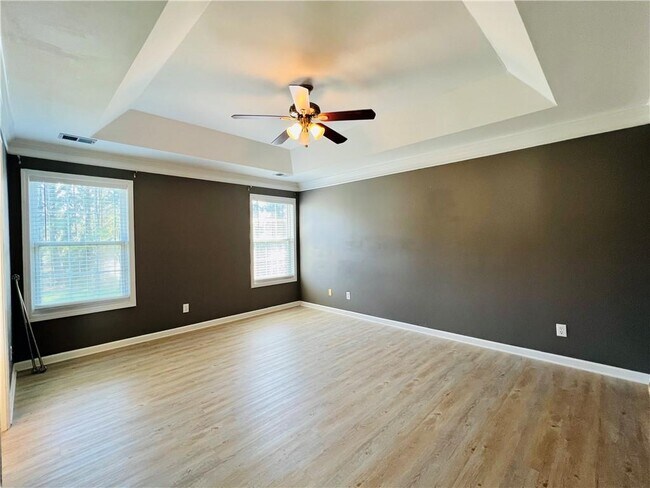 Building Photo - 156 Weatherstone Dr