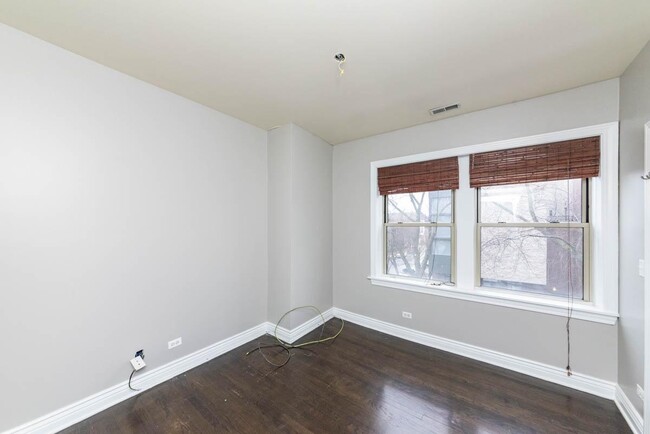 Primary Photo - 2 bedroom in Chicago IL 60647