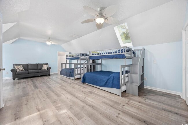 Building Photo - 9580 Maison Ct