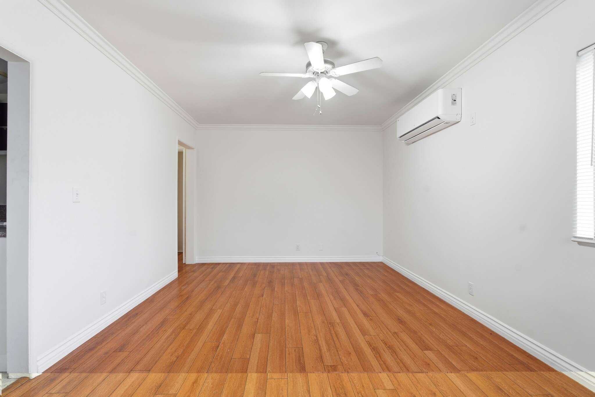 Building Photo - 7932 Brimfield Ave