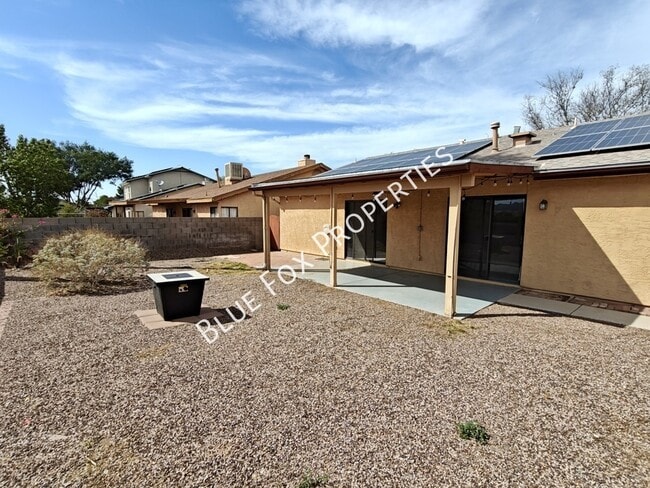 Building Photo - 5189 W Aquamarine St