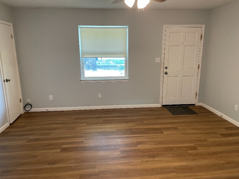 Building Photo - 4812 Tradewinds Dr