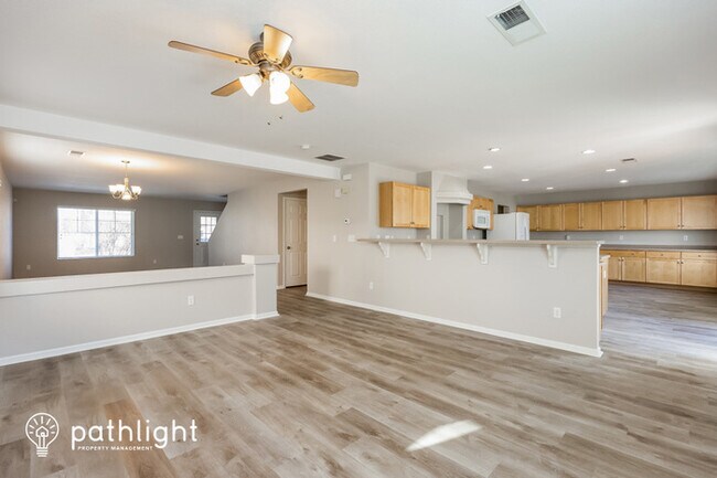 Building Photo - 7837 Candlelight Ln, Fountain, CO, 80817