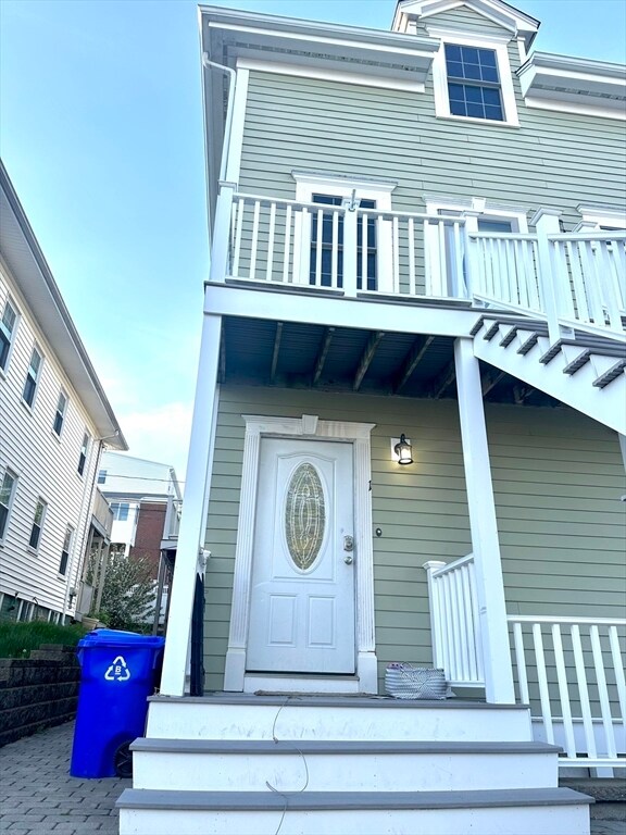 Building Photo - 48 Chelmsford St