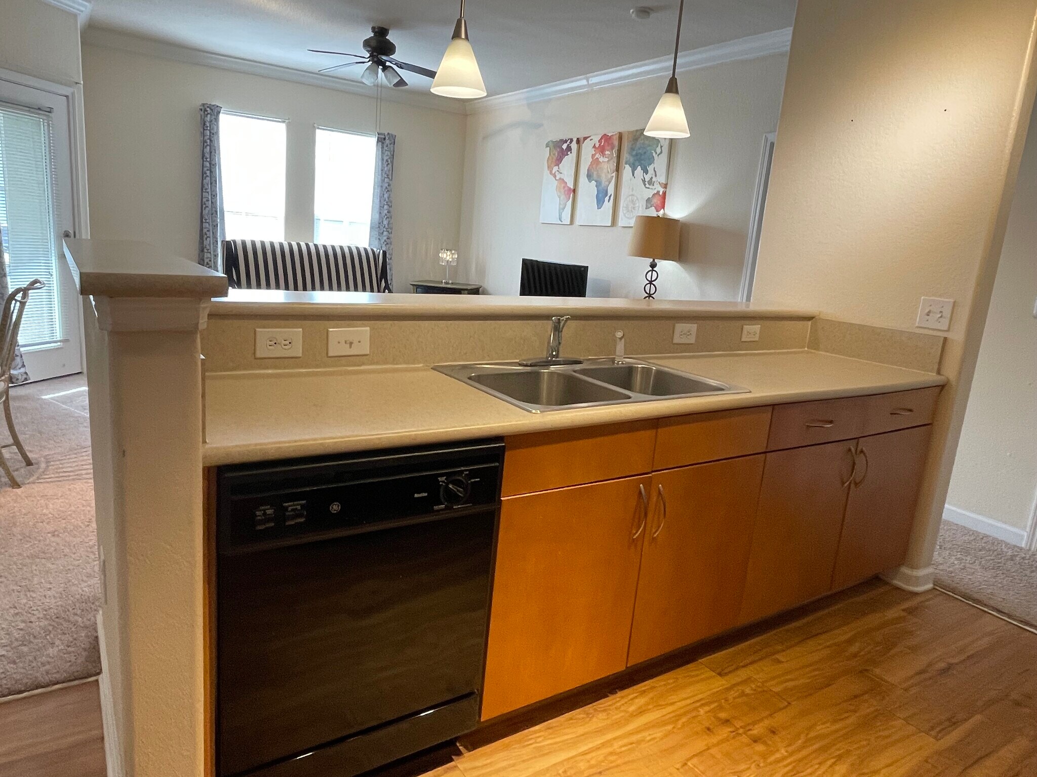 Building Photo - 8290 Gate Pky W