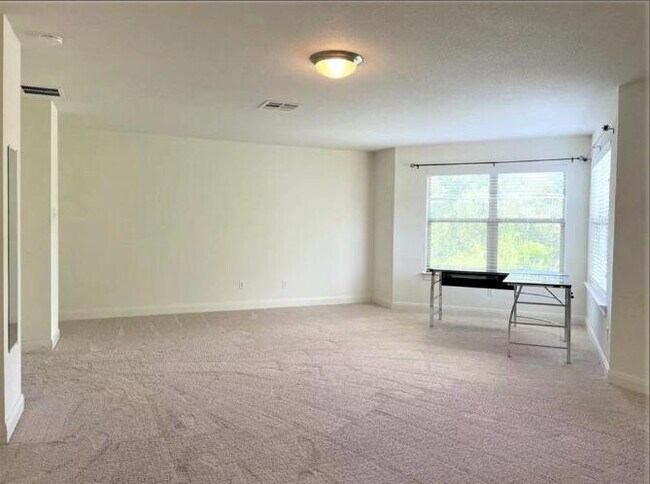Building Photo - 508 Tyree Rd