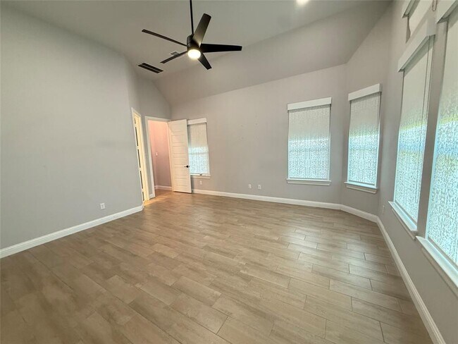 Building Photo - 1819 Golden Cape Dr