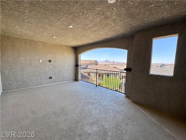 Building Photo - Brand-New Juniper Hills Townhome with 4 Bedrooms, Loft & Dual Balconies