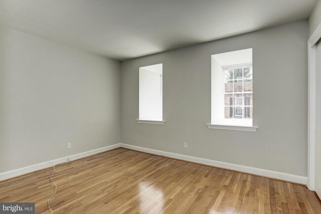 Building Photo - 2531 Queen Annes Ln NW