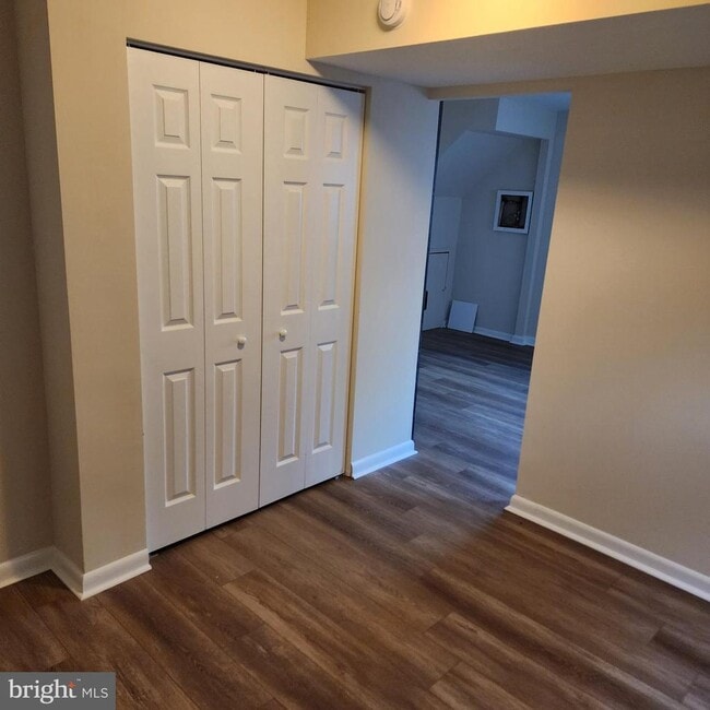 Building Photo - 1405 42nd St SE