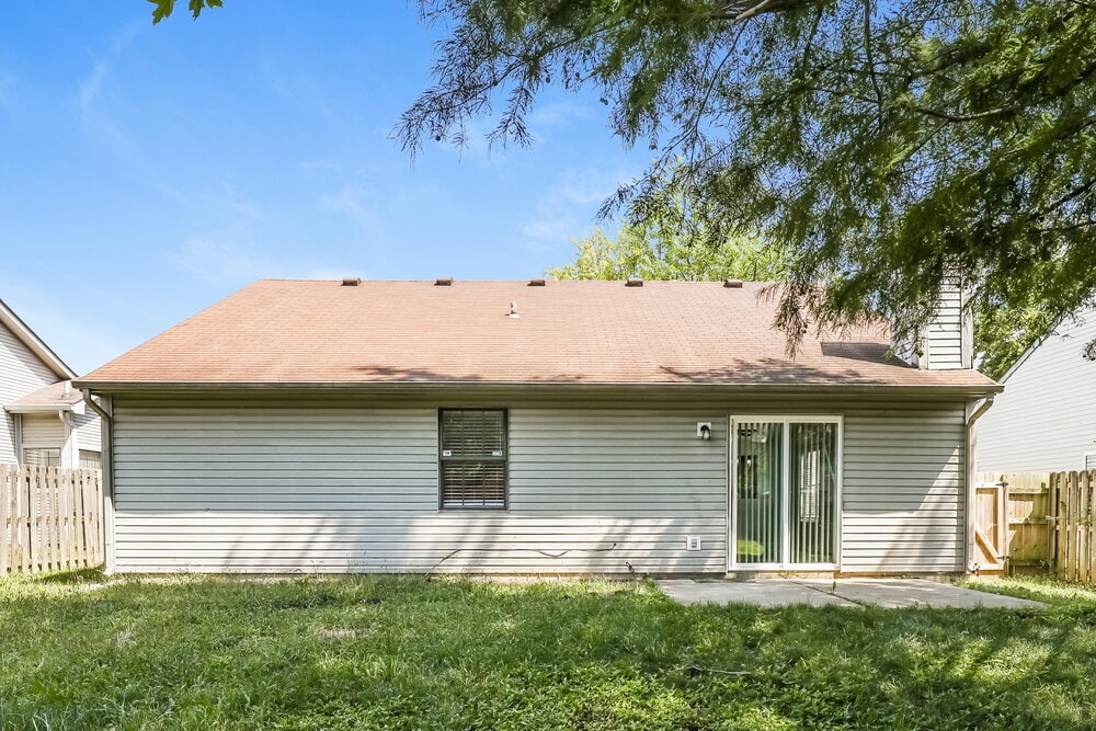 Building Photo - 7750 Harcourt Springs Dr