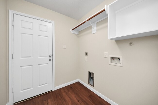 Building Photo - 819 Sun Prairie Dr