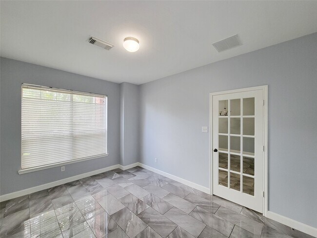 Building Photo - 7506 Boxwood Ridge Ln