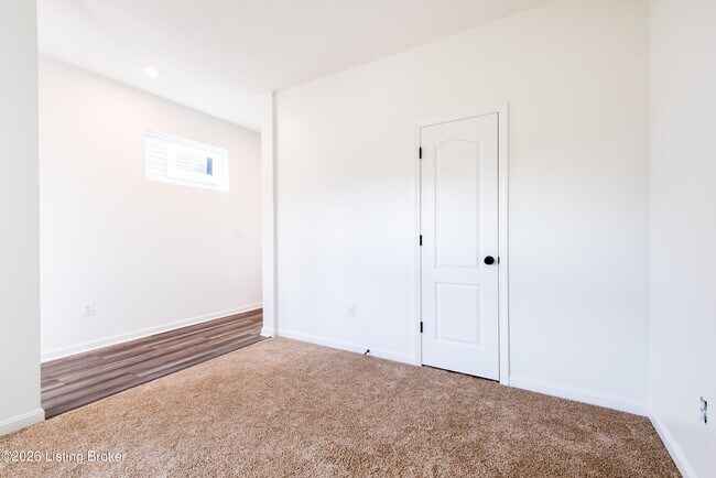 Building Photo - 10029 Windcrest Farms Ln