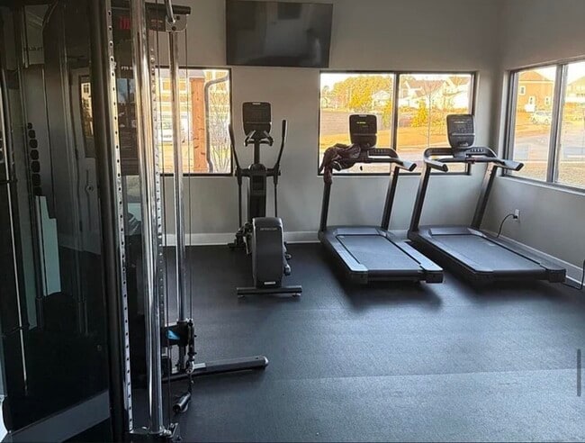 Building Photo - Earn Wealth While Leasing - Like a Homeowner - Lease to Own