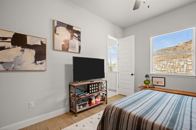 Building Photo - 147 Epoch Dr