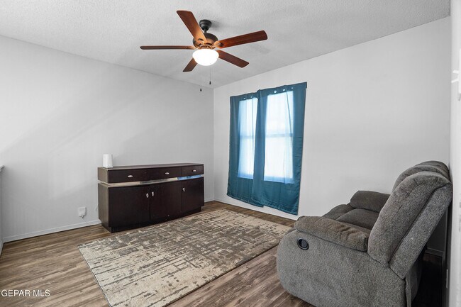 Building Photo - 10799 Walden Pond St