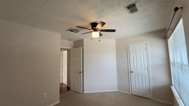 Building Photo - 25235 Boulder Bend Ln