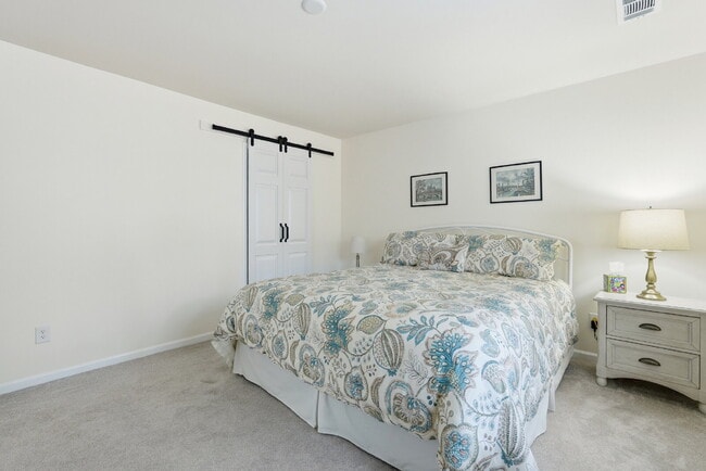 Building Photo - "Charming 2 Bed, 2 Bath Rental Home in Sun City, SC - Don't Miss Out!"