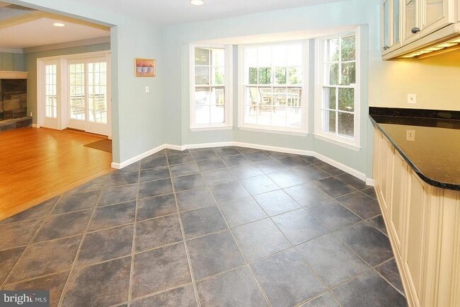 Building Photo - 9308 Winterset Dr