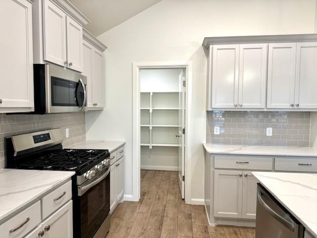 Building Photo - 3220 Pagoda Pead Dr