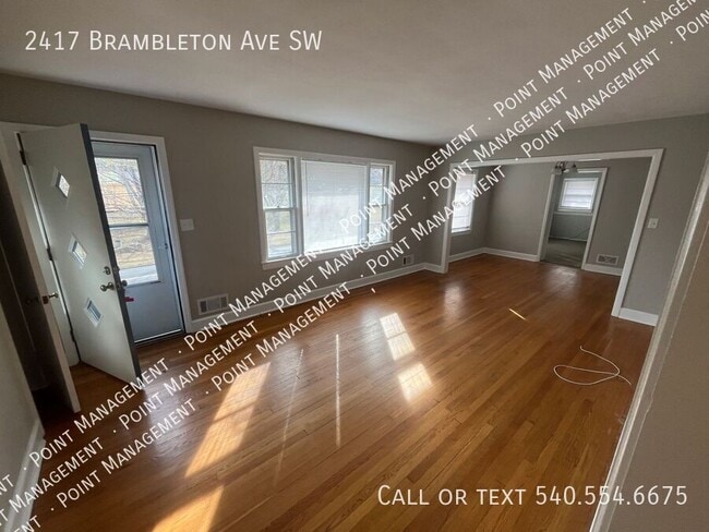 Building Photo - 2417 Brambleton Ave SW