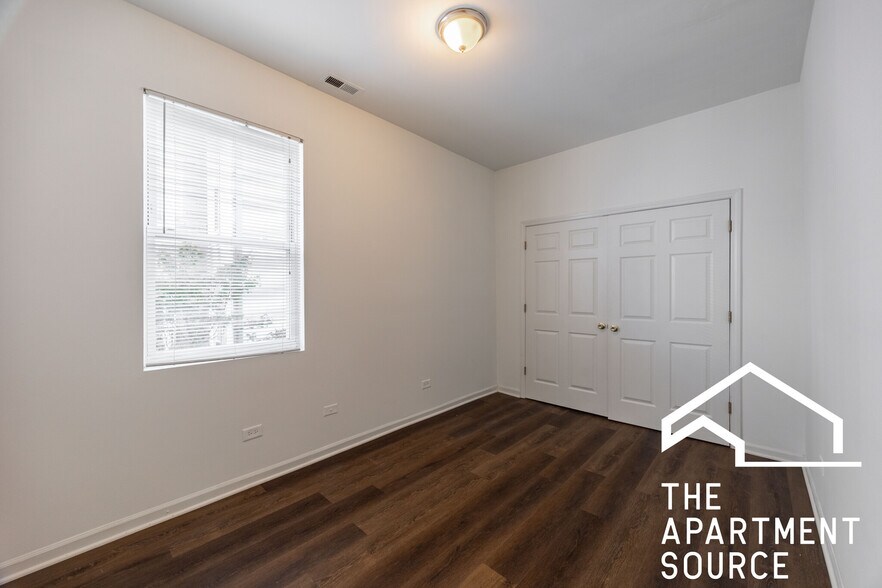 Building Photo - 2112 N Campbell Ave