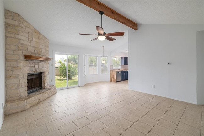 Building Photo - 804 Lone Tree Ct