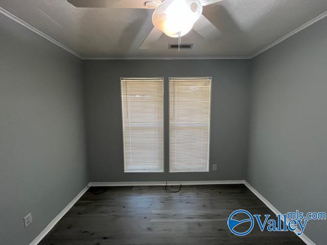 Building Photo - 315 Hillside Rd SW