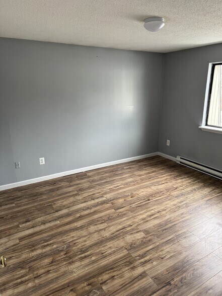 Building Photo - 15 Preston Ter