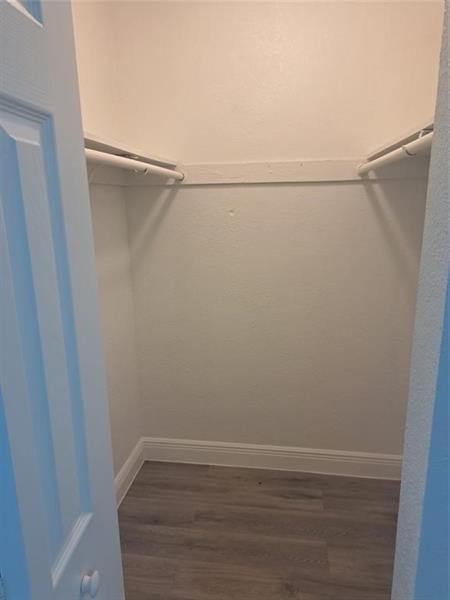 Building Photo - 980 SW 76th Ave