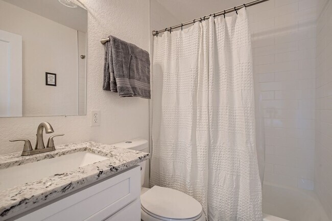 Building Photo - Wheat Ridge Gem with Convenient Access to Denver & the Foothills