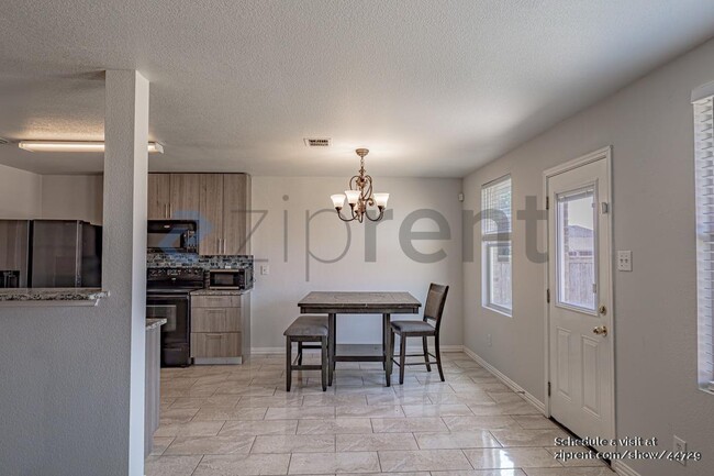 Building Photo - 1706 Harvest Crossing Dr