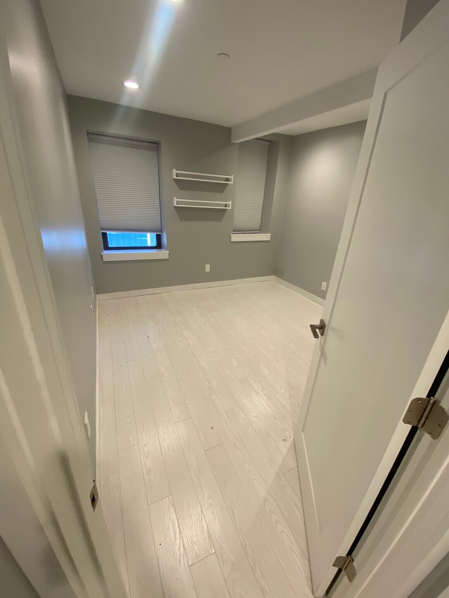 Building Photo - 471 Massachusetts Ave