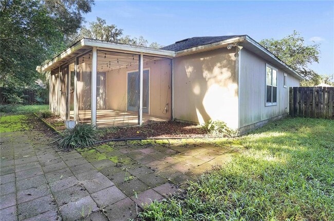 Building Photo - 3211 NW 25th Terrace