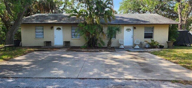Building Photo - 5004 Avery Rd