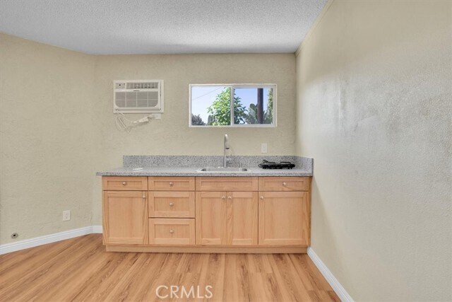 Building Photo - 9241 Vicki Dr