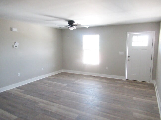 Building Photo - Western Lincoln County New Duplex For Rent!