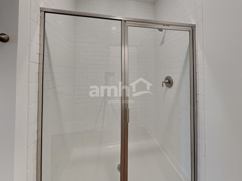 Building Photo - 1365 Soapstone Rd