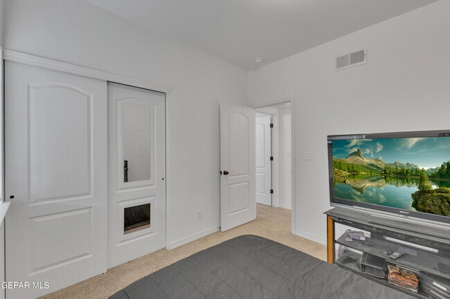 Building Photo - 14800 Sam Garcia Ave