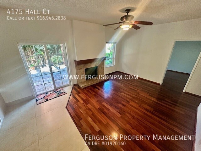 Building Photo - 4175 Hall Ct
