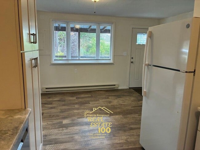 Building Photo - 1705 NW 22nd St