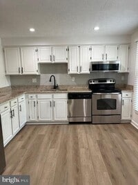Building Photo - 7511 Weatherby Dr