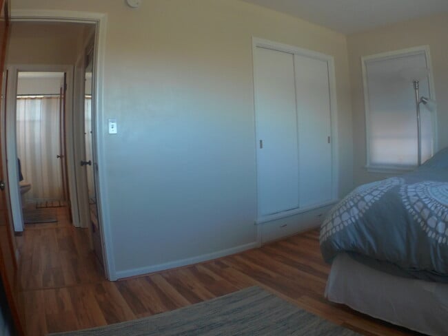 Building Photo - 4 Bed Beautiful Refurbished Sugarhouse Home