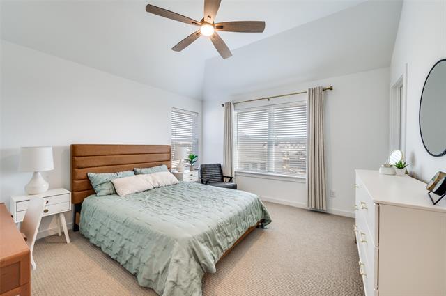 Building Photo - 8433 Colburn