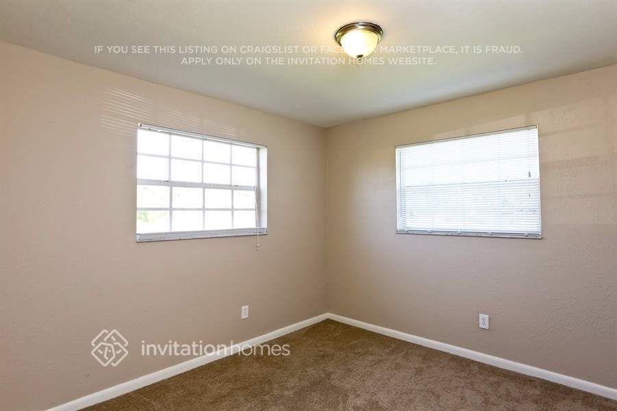 Building Photo - 11520 SW 193rd St