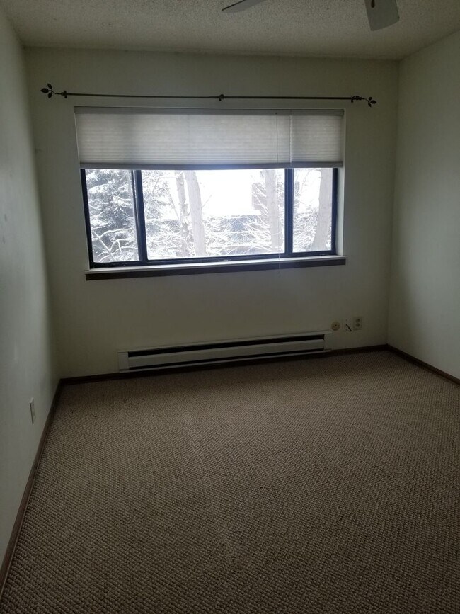 Building Photo - 2653 Juniper Ave