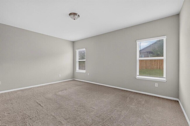 Building Photo - 6920 Ranchito Dr